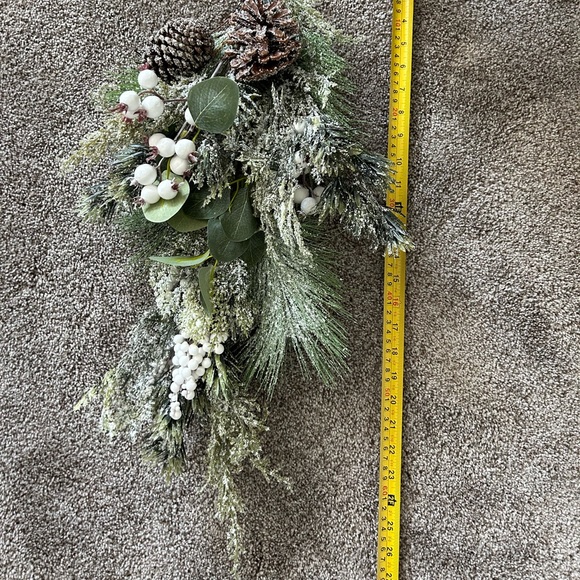 Front Door Christmas Swag - Picture 9 of 9